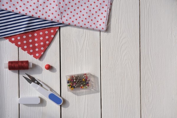 Quels facteurs sont cruciaux lors du choix du tissu idéal pour les enfants ?